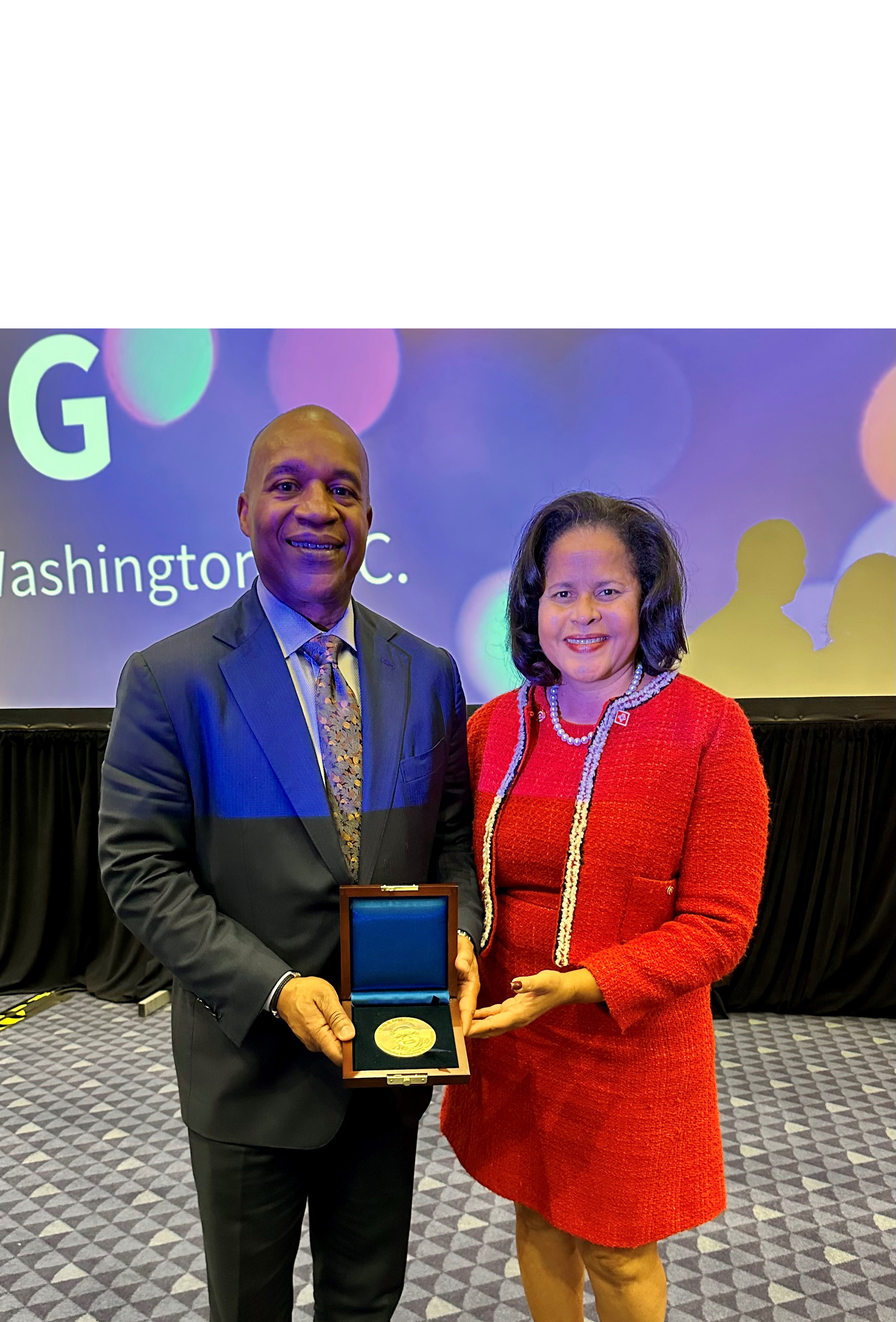 JTA CEO Nathaniel P. Ford Sr. receives the Sharon D. Banks Award for Humanitarian Leadership